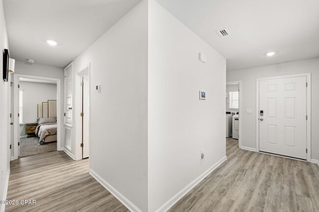 Building Photo - 5072 Windrow Way