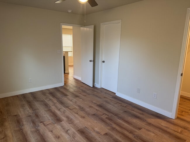 Building Photo - 1703 Hanover Blvd