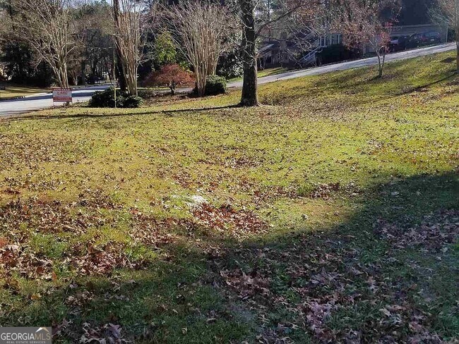 Building Photo - 4077 Linda Ln SW