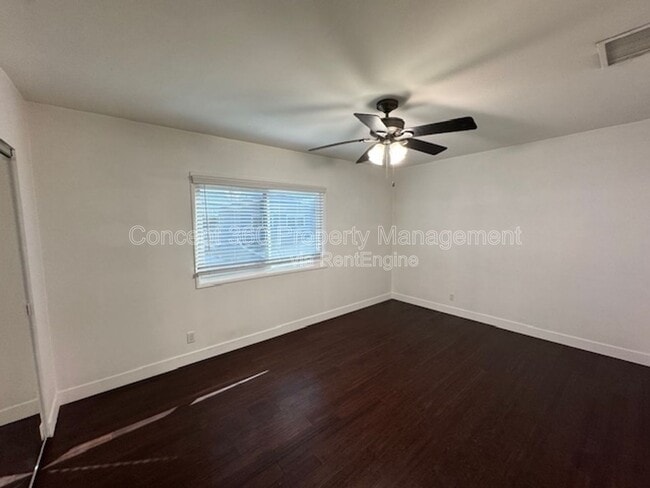 Building Photo - 13646 Verdura Ave