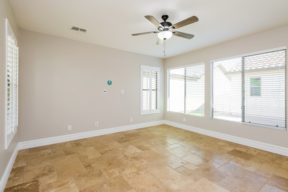 Building Photo - 4415 E Woodside Way