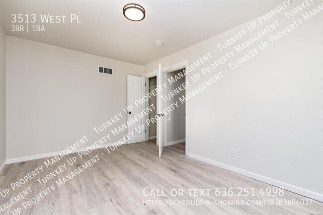 Building Photo - 3513 West Pl