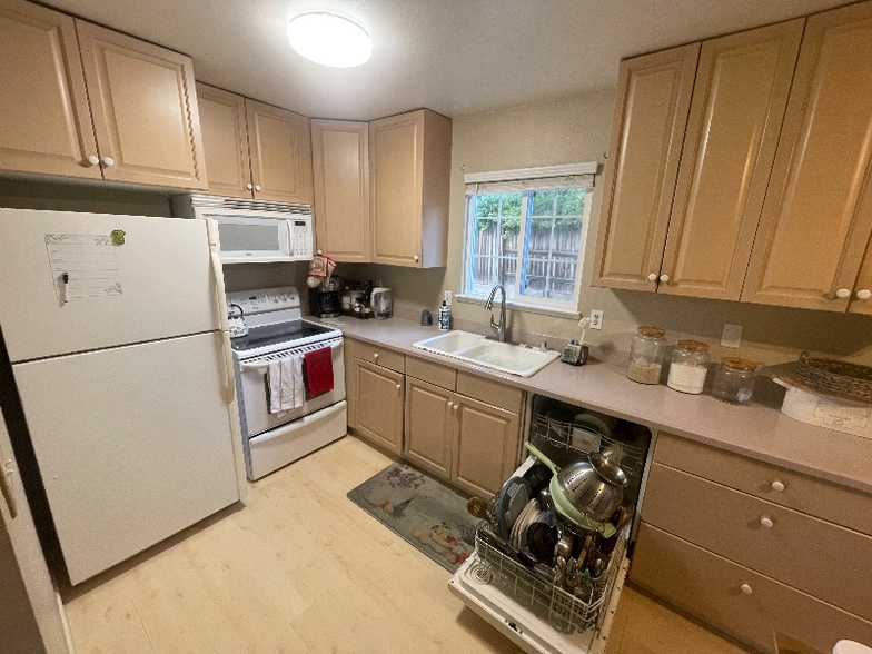Building Photo - 8368 Windmill Farms Dr