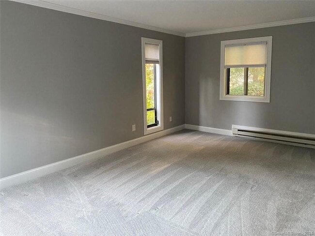 Building Photo - 311 Heritage Vlg