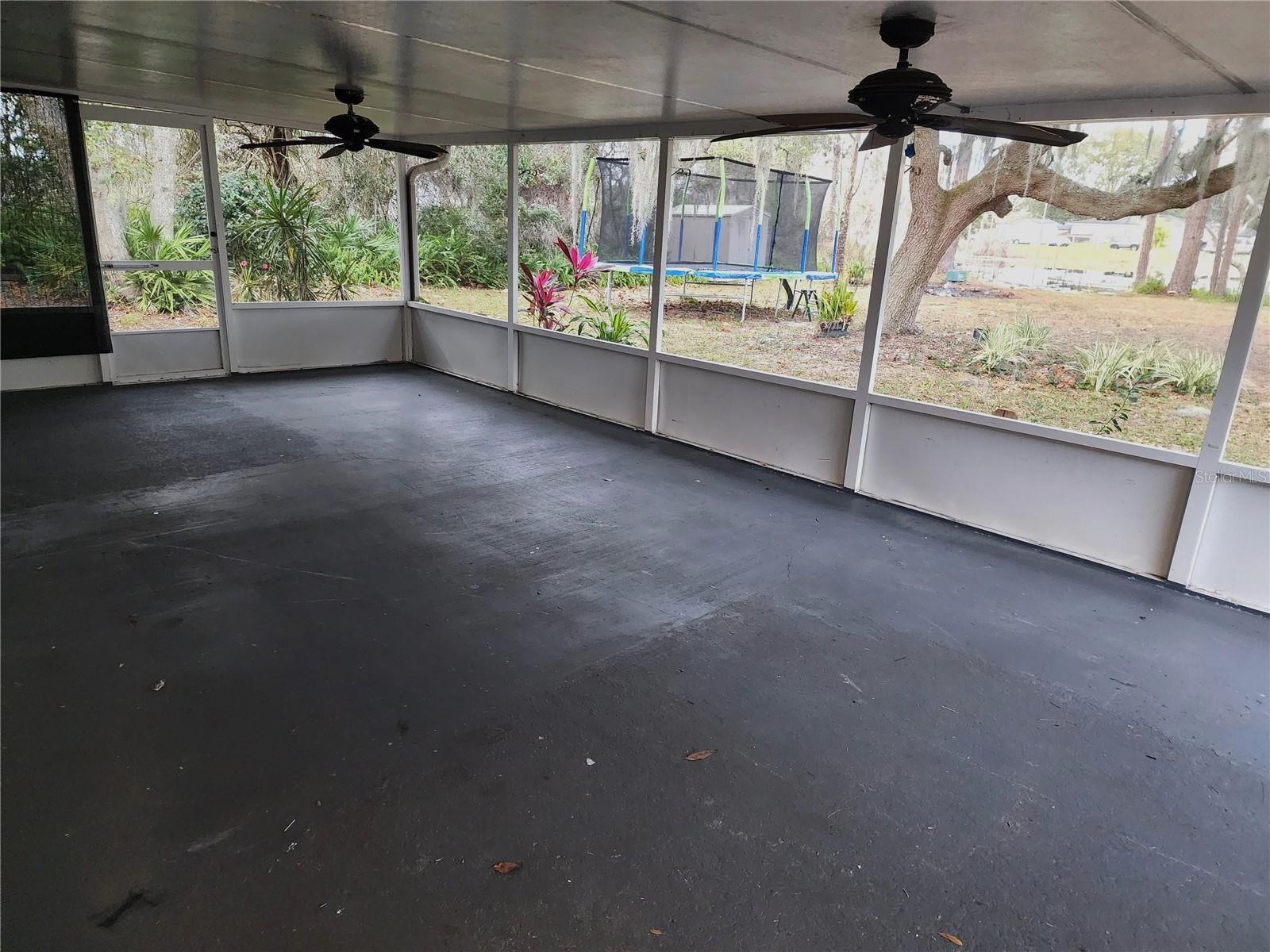 Building Photo - 2033 Quintilis Ct