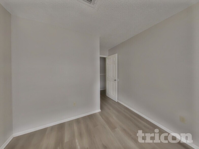 Building Photo - 11118 Nepau Dr