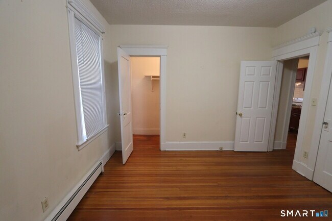 Building Photo - 814 Orange St