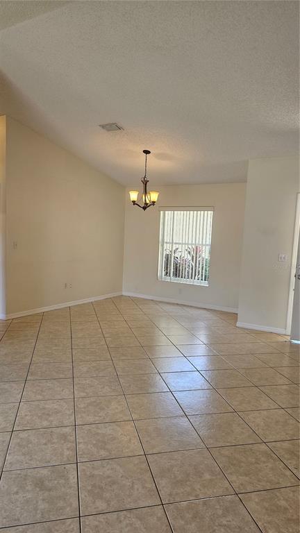 Building Photo - 31 Pillar Ln