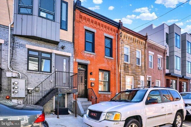 Building Photo - 2636 Manton St