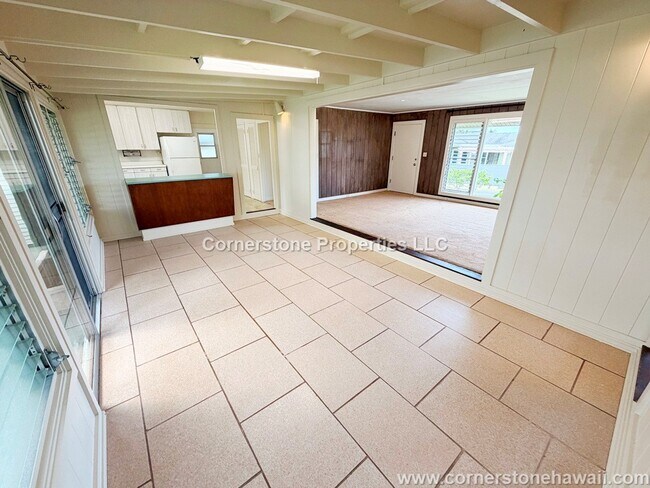 Building Photo - 45-583 Paleka Rd