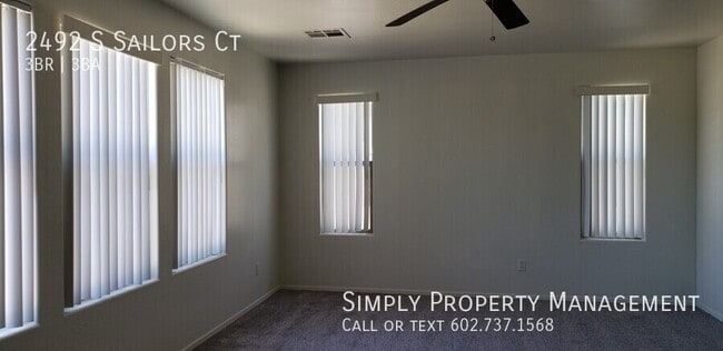 Building Photo - 2492 S Sailors Ct