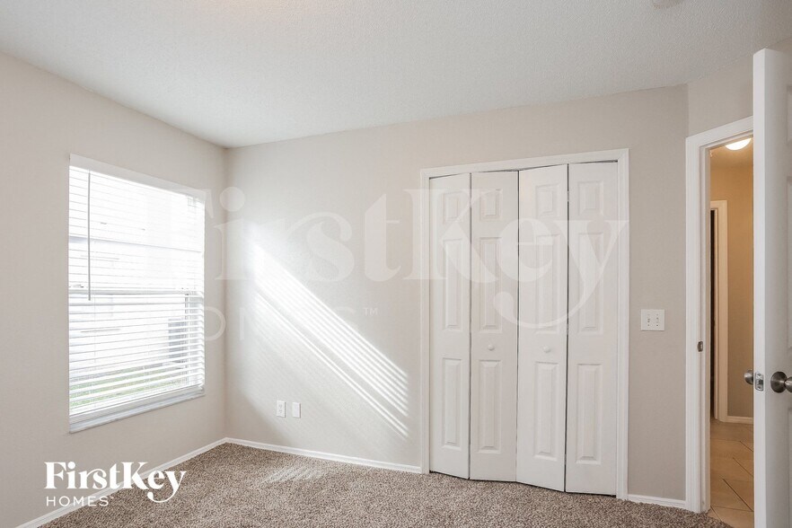 Building Photo - 11863 Dunster Ln