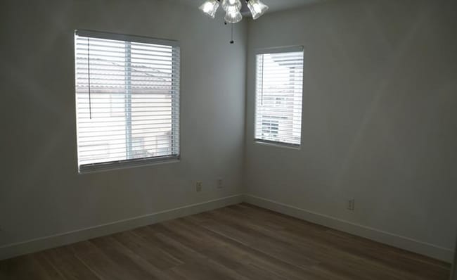 Building Photo - 359 Foster Springs Rd