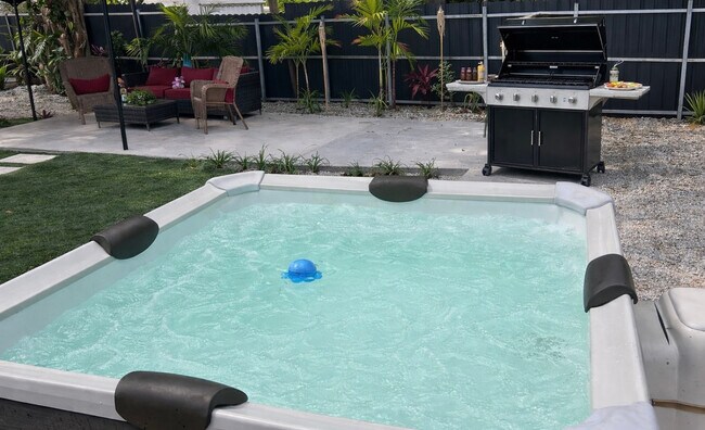 Building Photo - 3041 NW 152nd Terrace