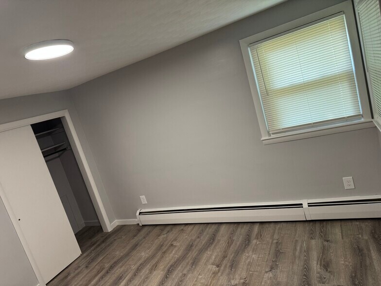 Building Photo - 29 Beechmont St