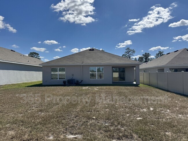 Building Photo - 11505 Timber Grv Ln