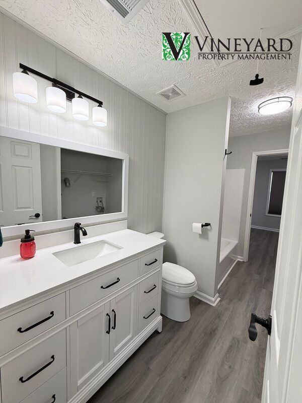 Building Photo - 1095 Britley Park Ln