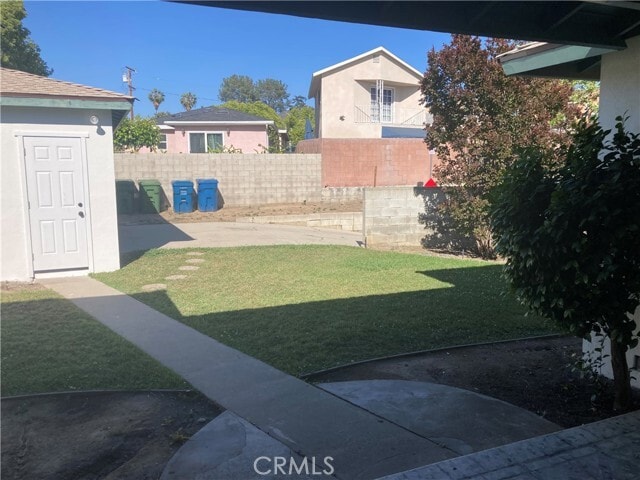 Building Photo - 2308 S Fremont Ave