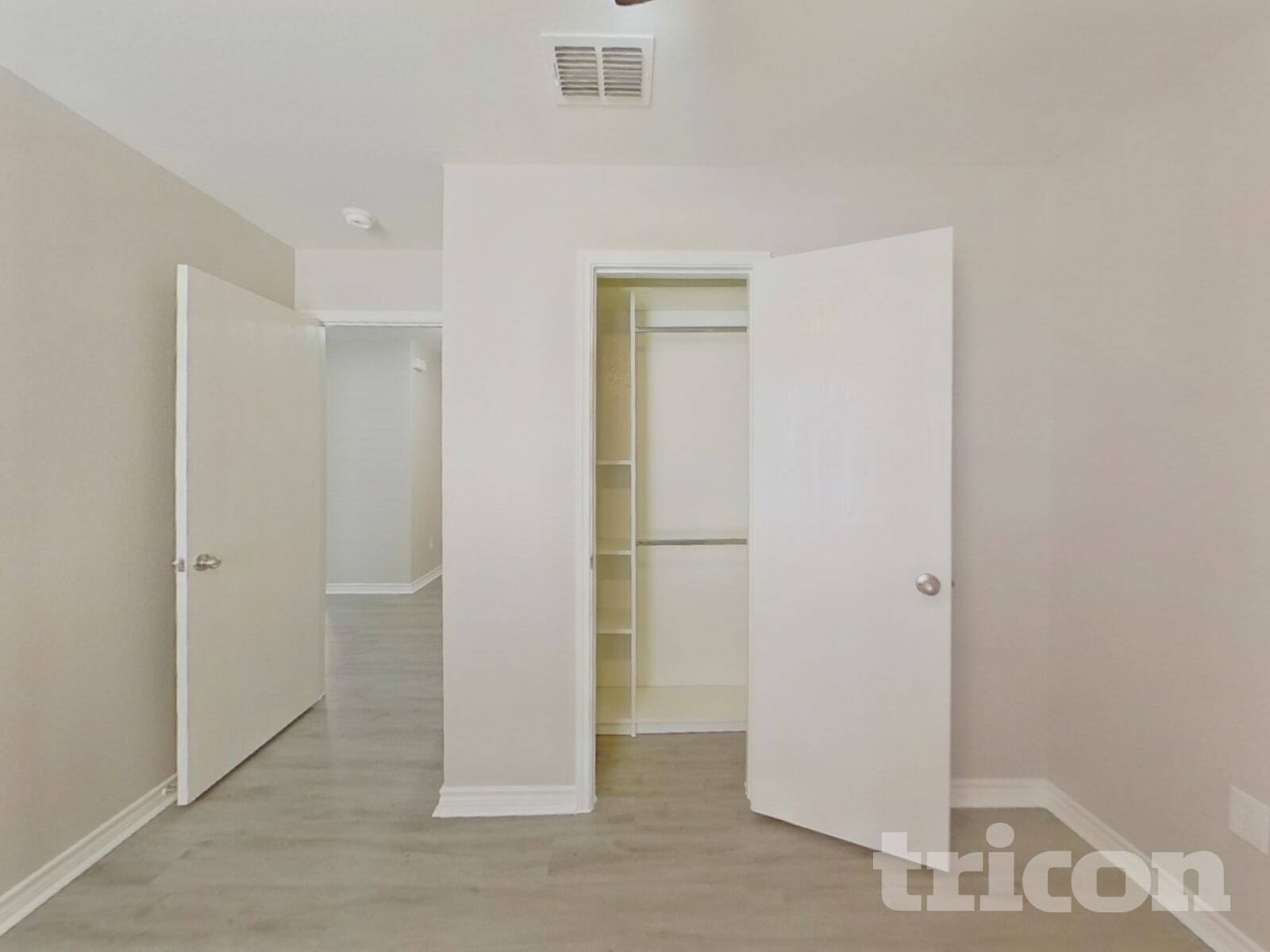 Building Photo - 125 Southwestern Dr