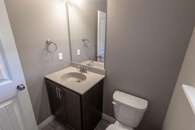 Building Photo - 2807 Amberwood court
