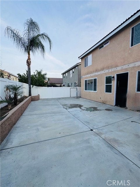 Building Photo - 356 Camino De La Luna