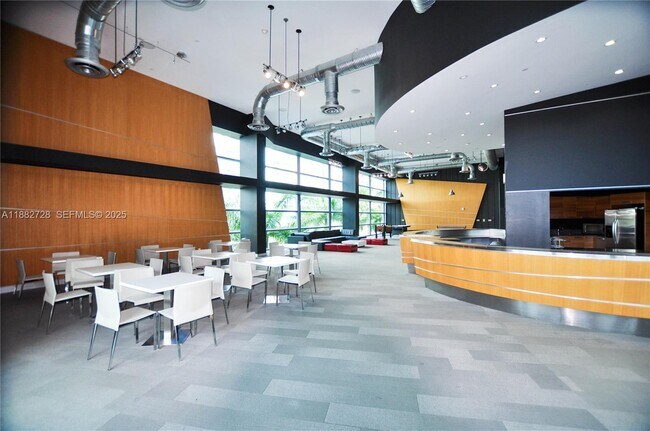 Building Photo - 2950 NE 188th St