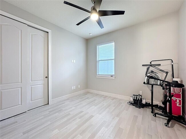 Building Photo - 2232 Bur Oak Blvd