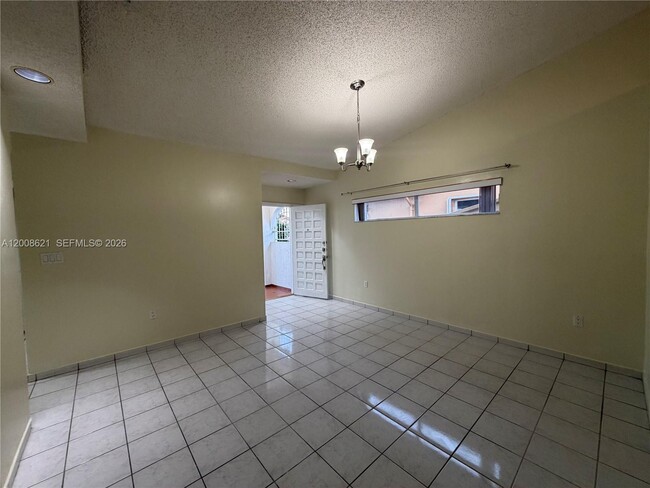 Building Photo - 3159 W 73rd Pl