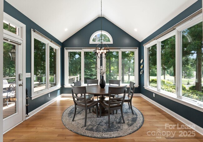 Building Photo - 18807 Dembridge Dr