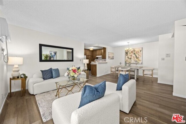 Building Photo - 360 S Euclid Ave