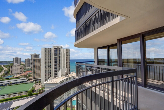 Building Photo - 5380 N Ocean Dr