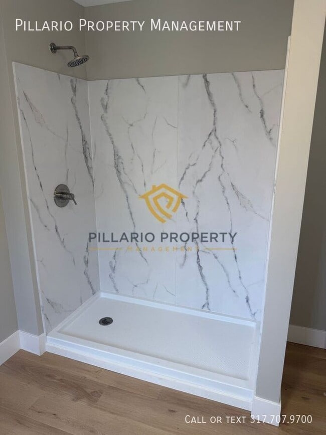 Building Photo - 323 N Lesley Ave