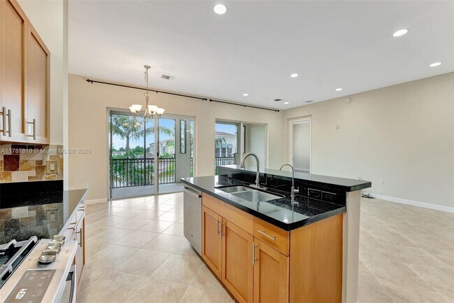 Building Photo - 3020 NW 125th Ave