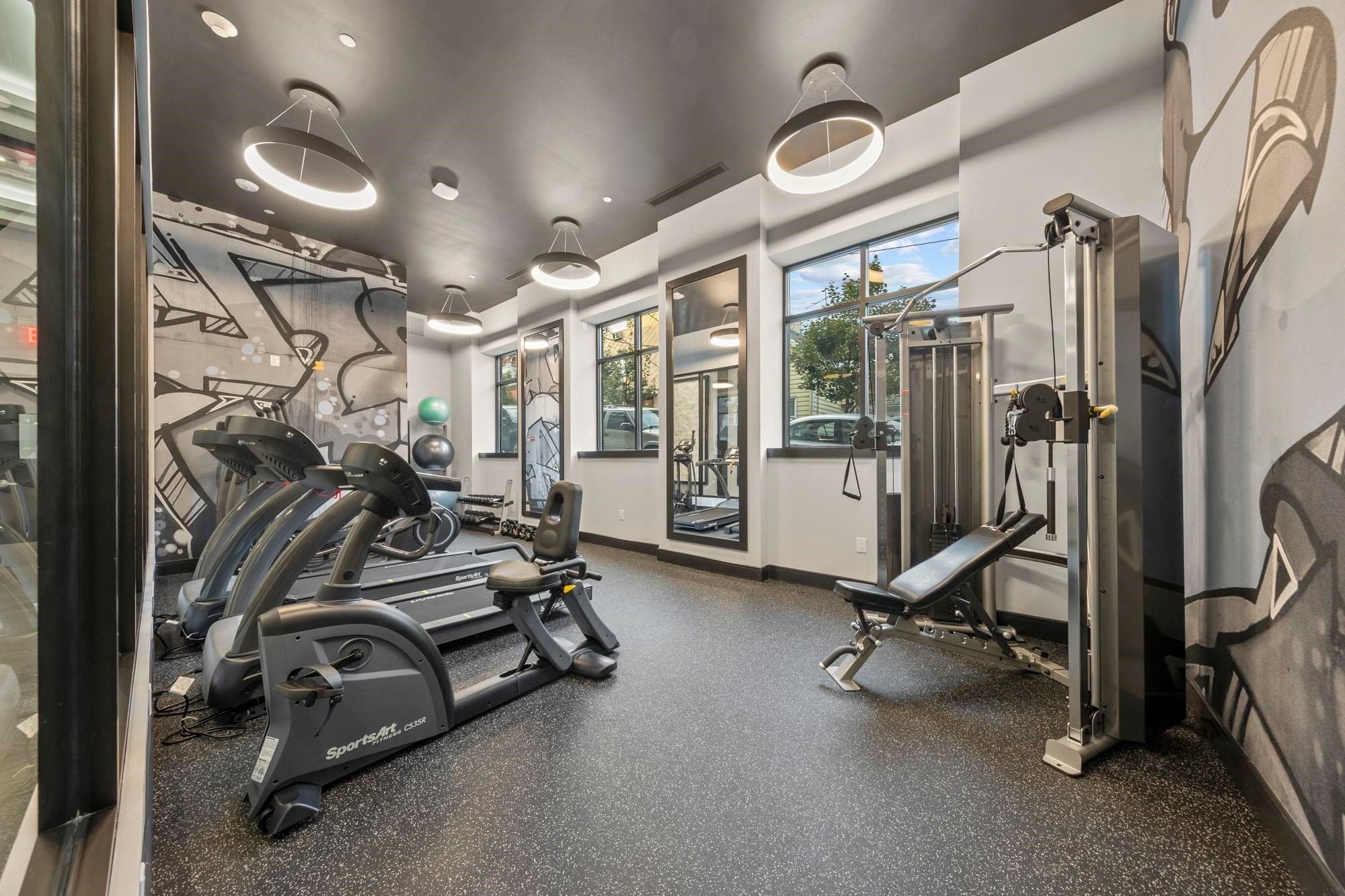 Building Photo - 121 34th St