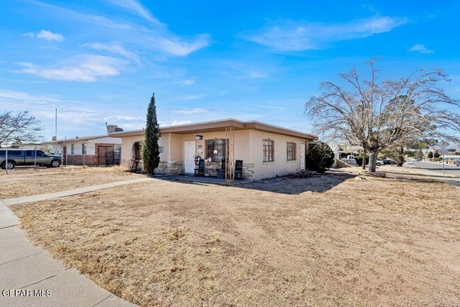 Building Photo - 1309 Zuni Pl