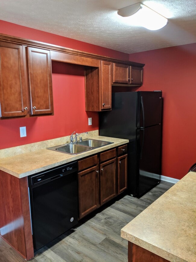 Building Photo - 10501 Chariot Run Ct