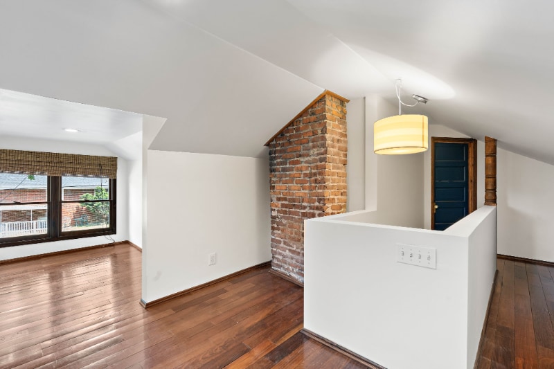 Building Photo - 1710 Shelby Ave