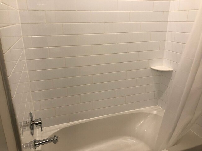 Building Photo - When Style and Location Matter!