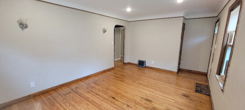 Building Photo - 4212 13th Ave S