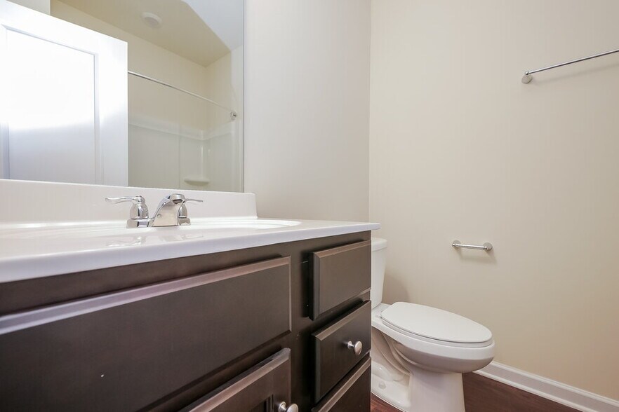 Building Photo - 504 Overo Dr