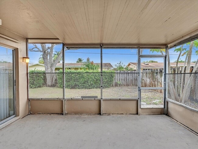 Building Photo - 10691 NW 28th St