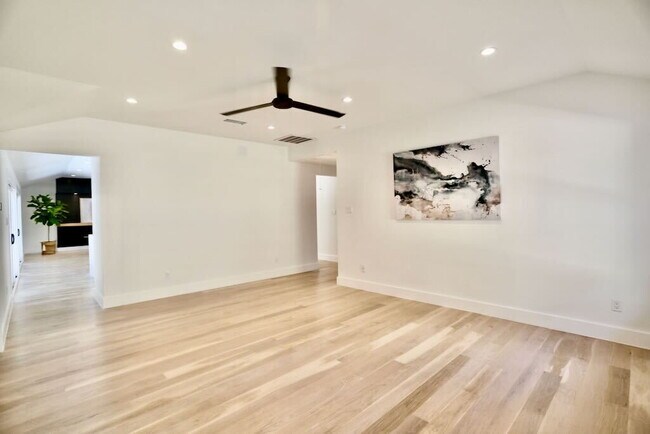 Building Photo - Executive Lease Near Preston Hollow  - Chef's Kitchen, Gated Drive & Spacious Patio