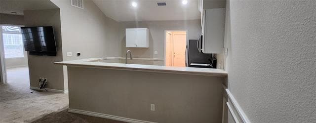 Building Photo - 902 Bridges Dr