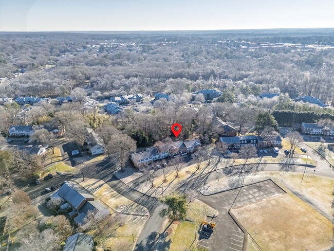 Building Photo - 8418 Knights Bridge Rd