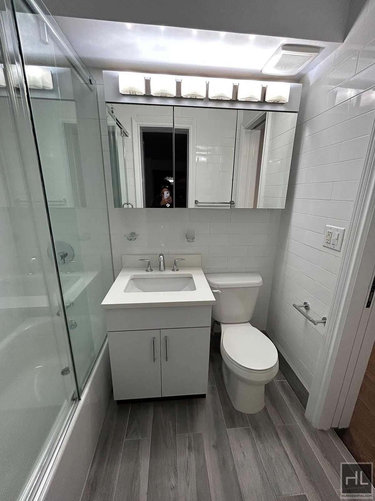 Building Photo - EAST 56 STREET