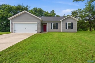 Building Photo - 6415 Flo Dr NW