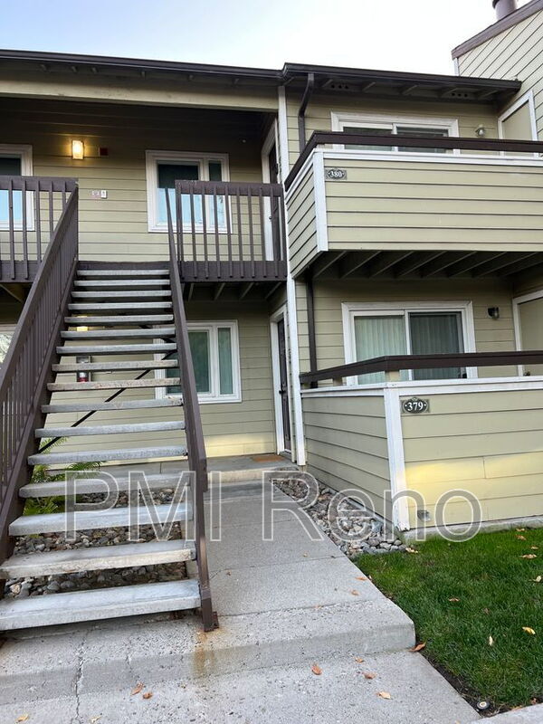 Building Photo - 530 E Patriot Blvd