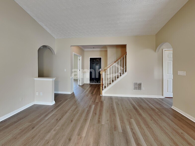 Building Photo - 4284 Wood Cove Dr