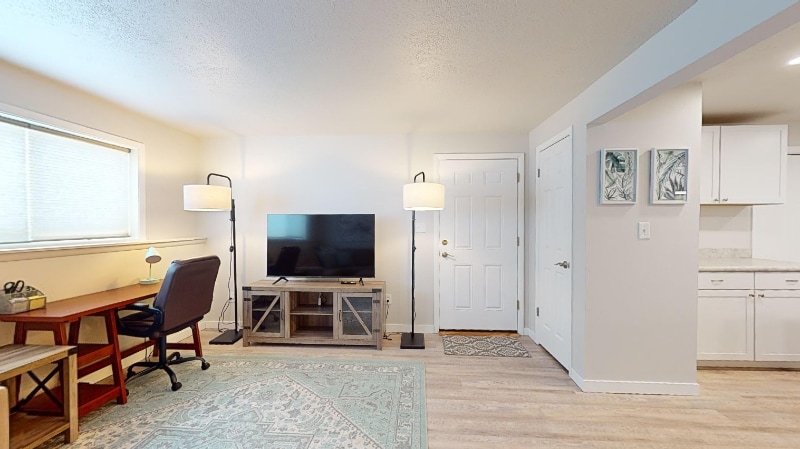 Building Photo - 1701 Hudson St