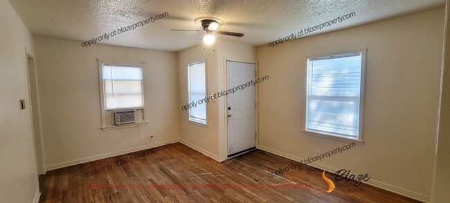 Primary Photo - Your Cozy 2-Bedroom Oasis Awaits!